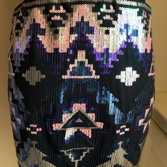 Express Sequined Mini Skirt - Picture 4 of 6